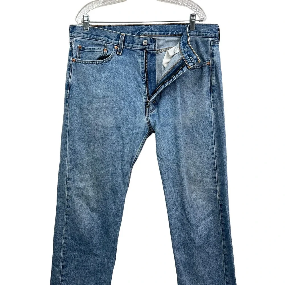 Levis levis mens